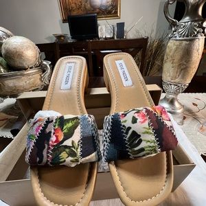 Steve Madden women size 8